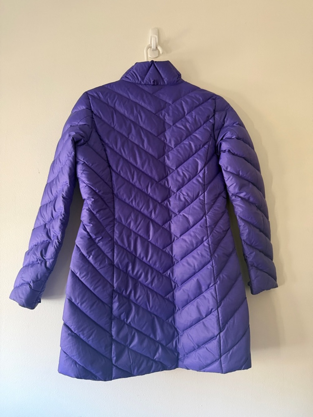 Patagonia Purple Women's Jacket - Picture 2 of 5